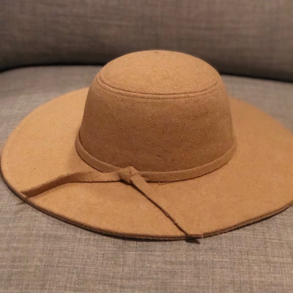 camel floppy hat